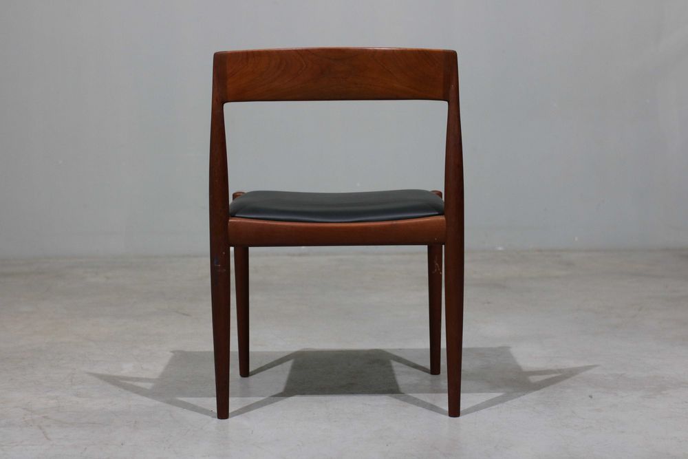 Conjunto de 6 cadeiras Kai Kristiansen modelo 4110 em teca e couro