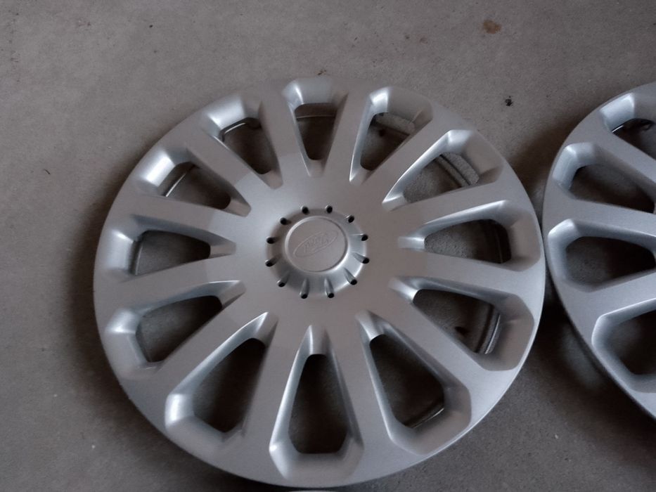 Kołpaki ford 15 fiesta