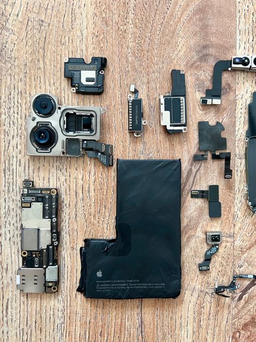 Запчастини 16/15 pro max, Iphone 13 pro/13 pro max, 14 pro/14 pro max,