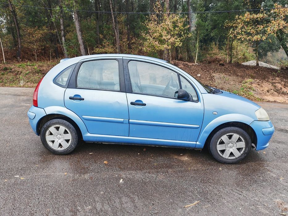 Citroen C3 Impecável cinco portas gasolina em promoção
