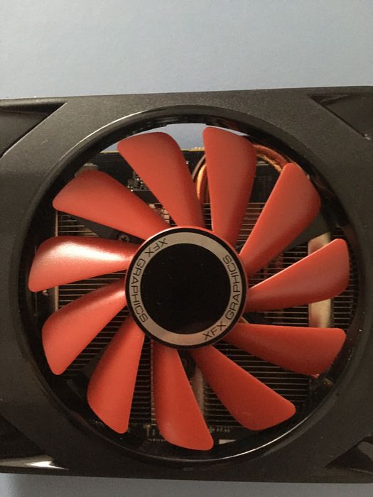 Відеокарта XFX RX 570 4gb