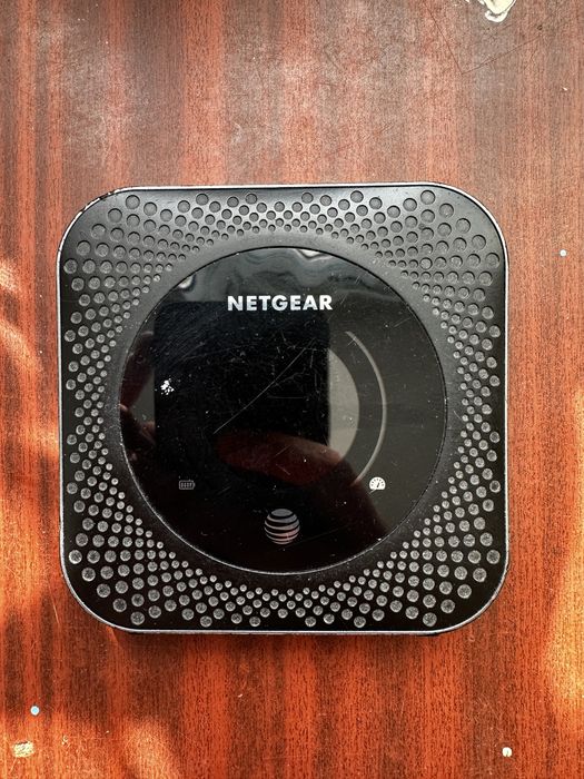 4g LTE модем Netgear Nighthawk M1 MR1100 з TS9 глобальна прошивка