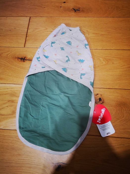 Bebetto otulacz niemowlęcy rożek nowy 57 cm 0-3 m.