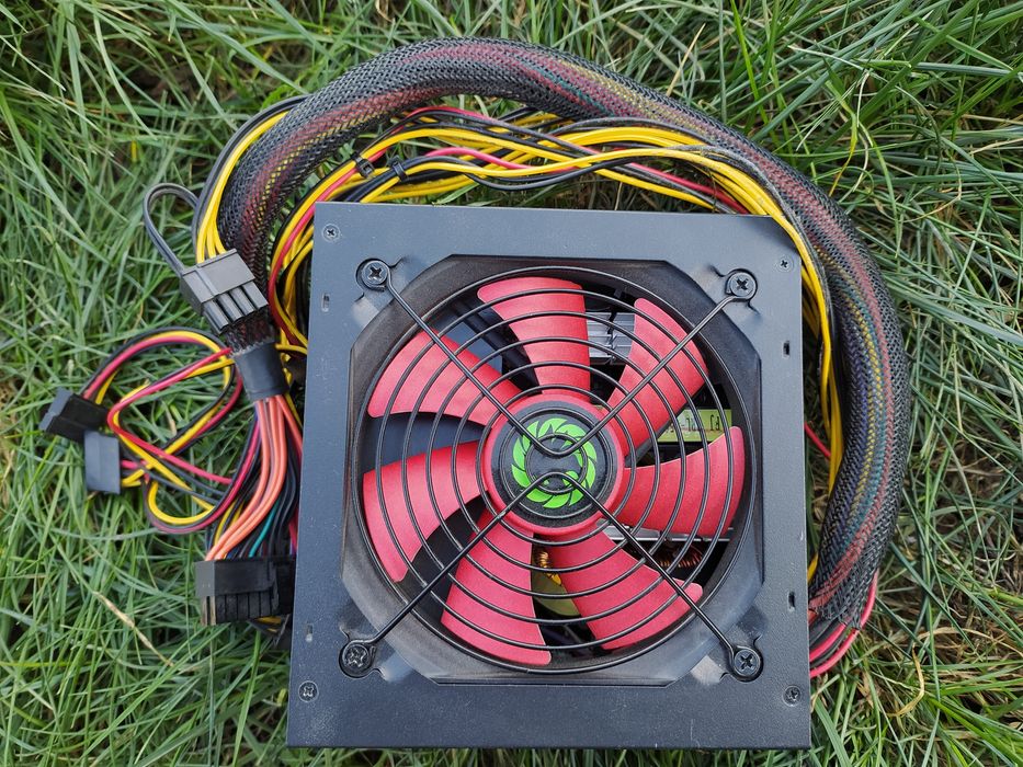БП Gamemax  500W