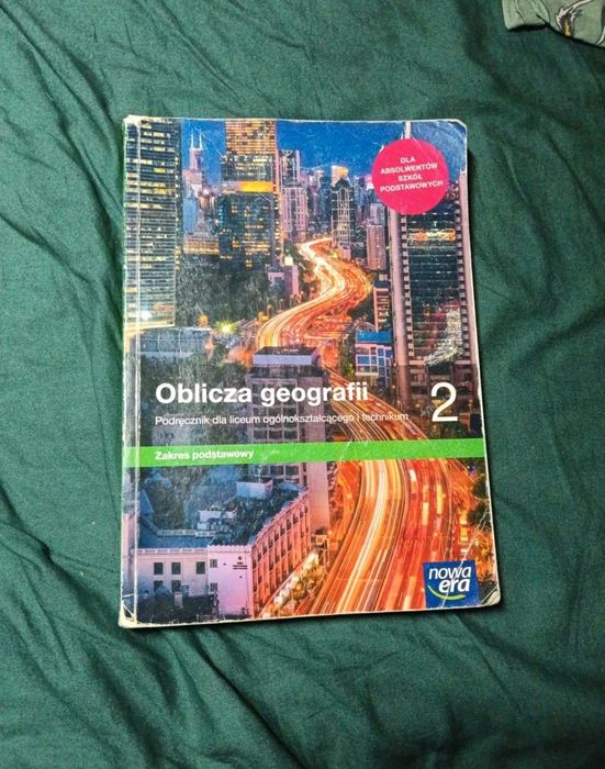 Oblicza Geografii 2