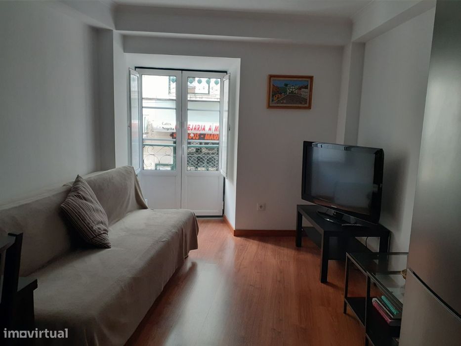 Apartamento T1 em Arroios, 100m do métro Intendente
