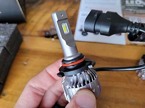 Світлодіодні LED автолампи фари SEALIGHT Scoparc H8/H9/H11/H16 9005HB3