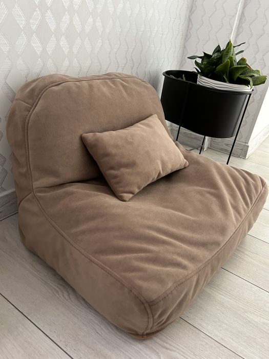 Лежанки Автокрісла Переноски для тварин для котів та собак