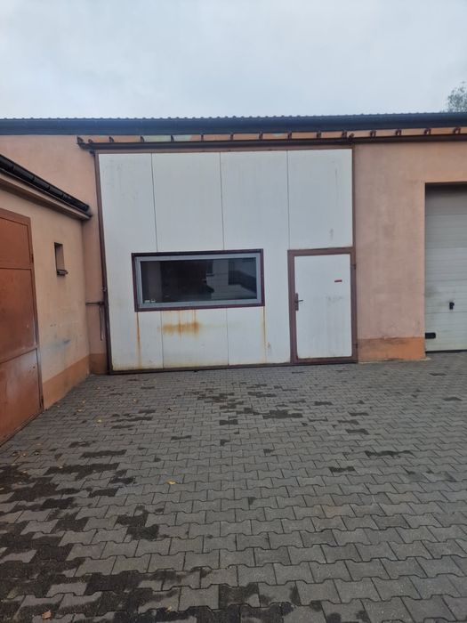 Drzwi garażowe 4x4