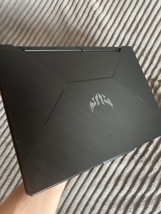 Asus TUF Gaming 15 | GTX 1650 | Intel i5 10300H