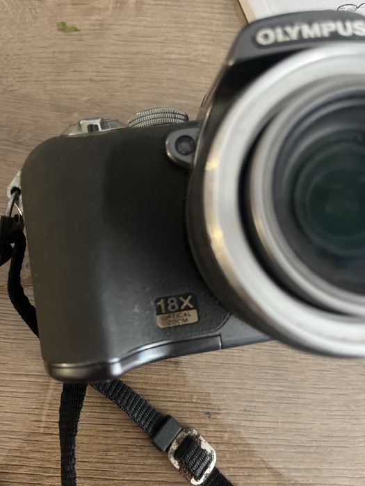 Maquina fotografica Olympus SP-55OUZ