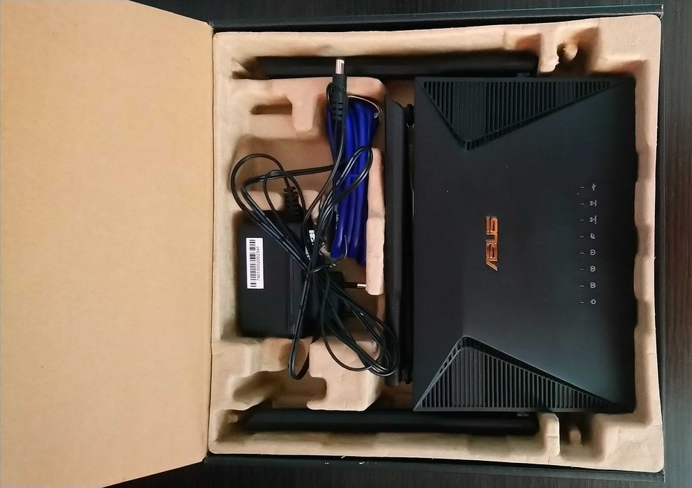 Роутер  ASUS RT-AX1800U