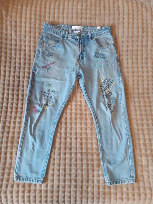 Джинси
30/32

CARROT

U