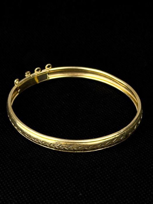Pulseira Rígida em Ouro Amarelo 19.2k