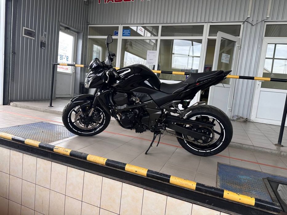 Мотоцикл Kawasaki z750