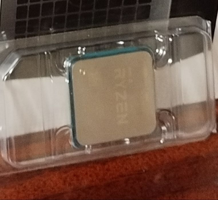 Ryzen 5 5600 6 ядер 12 потоков