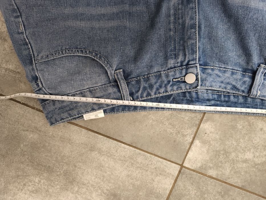 Джинси широкі нові