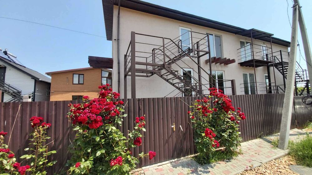 Продам Будинок біля моря,з бізнесом ЖК "Сокіл"