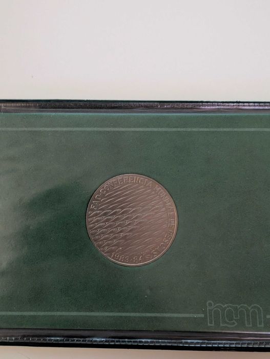 Moeda 250 escudos - 1984 - Conferência Mundial de Pesca FAO