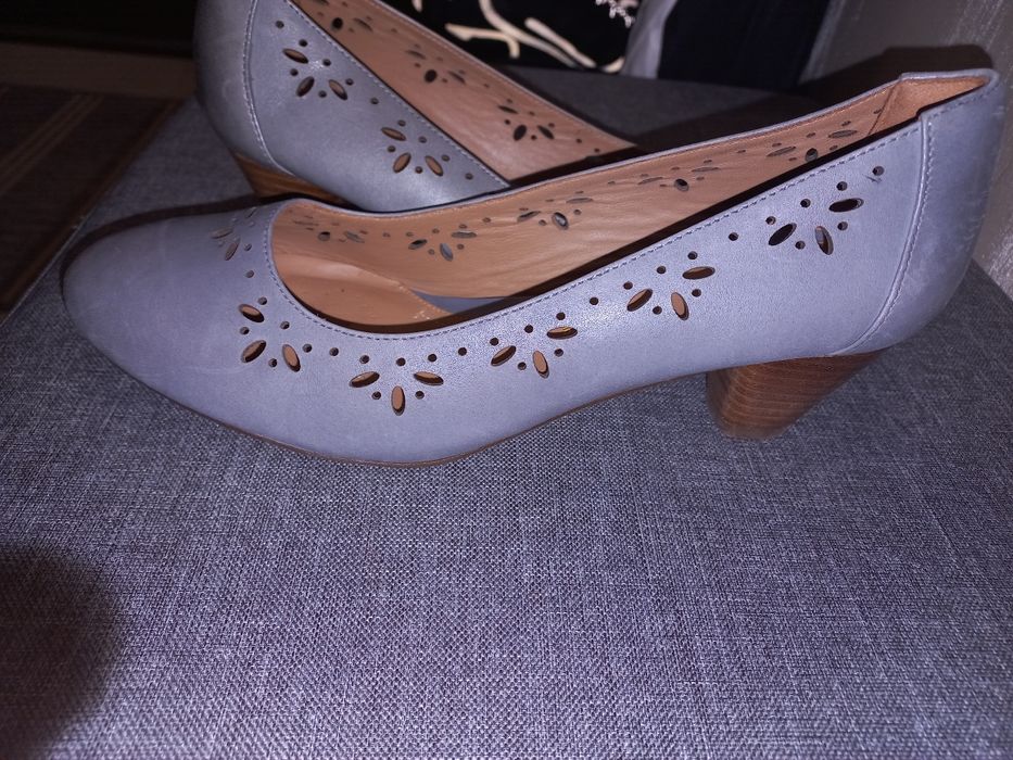 Clarks skórzane pantofelki 38,5 st.idealny