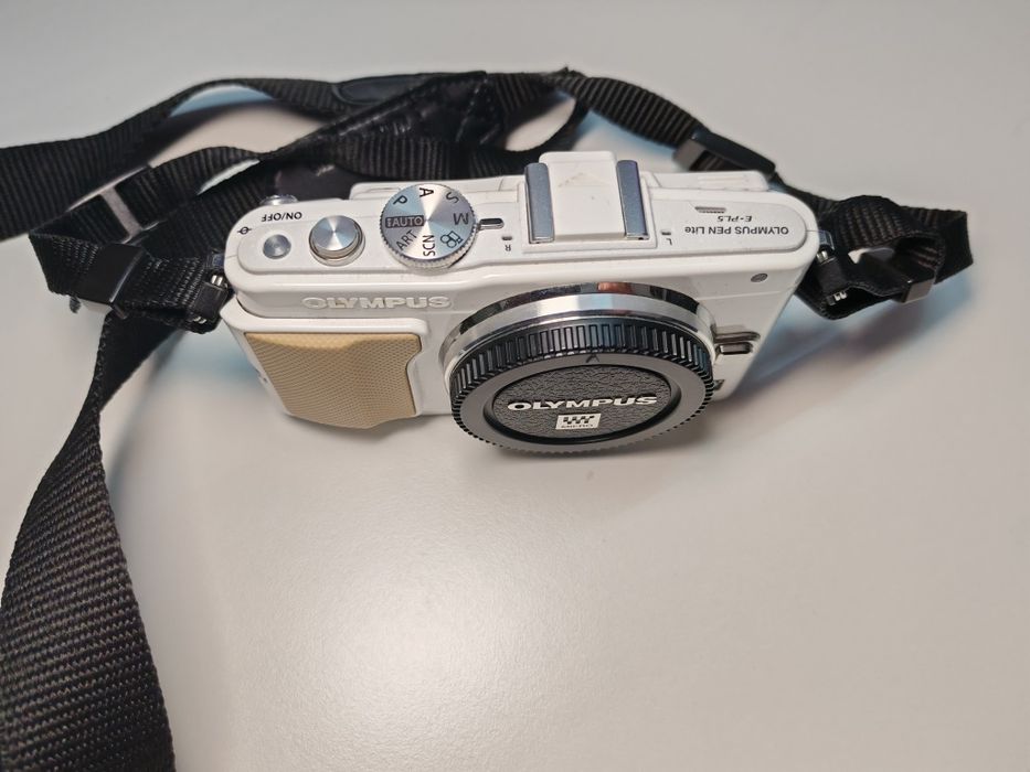 Olympus Pen lite e-pl5 z obiektywem  14-42