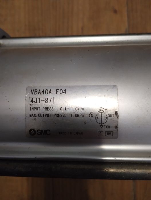 Усилітель давленія  VBA40A-F04. SMC