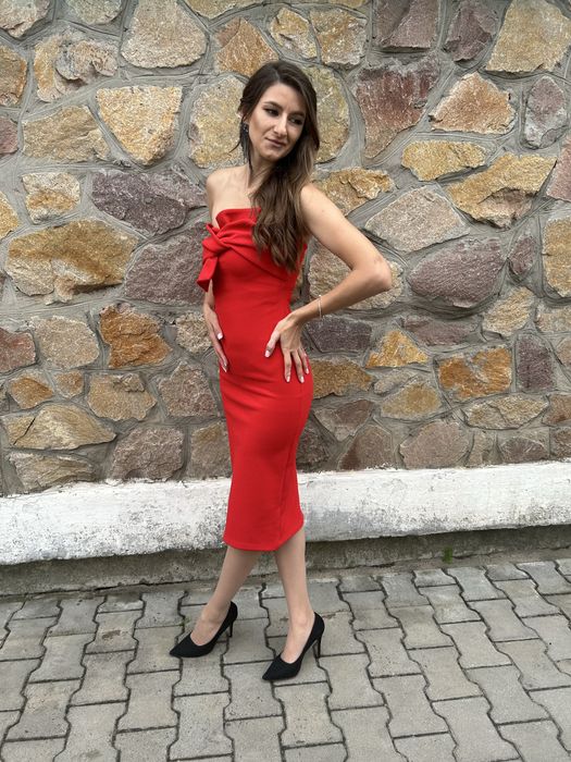 Червона коктельна сукня 34/хс