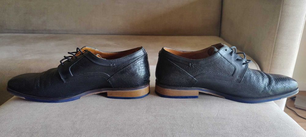 Sapatos Australian tam. 43 em excelente estado, como novos