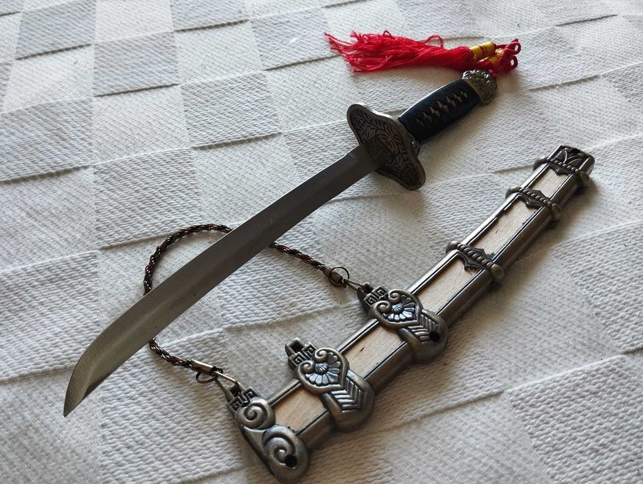 Adaga / Espada c/ Bainha