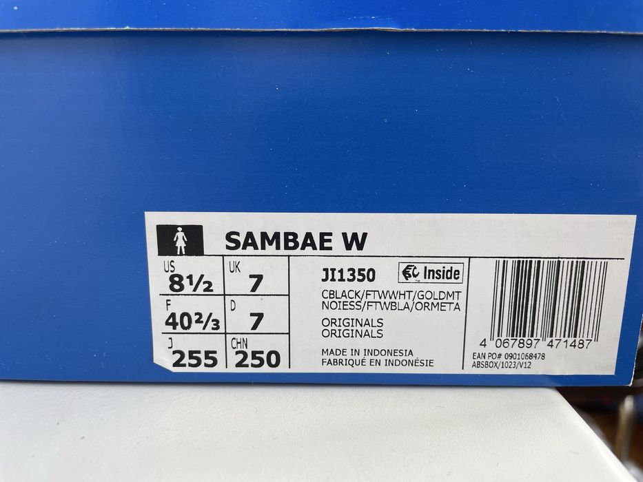 Нові кросівки adidas Samba W