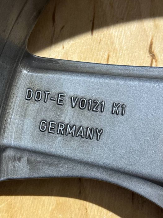 R16_Легкосплавні диски Volvo R-design V40, V50, V60