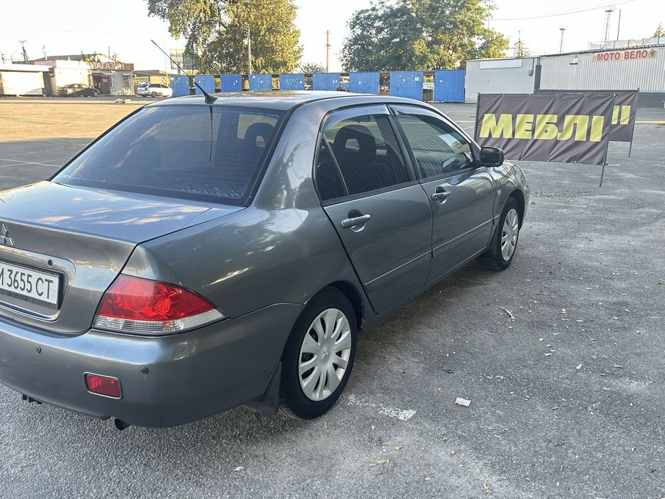 Mitsubishi lancer 9
