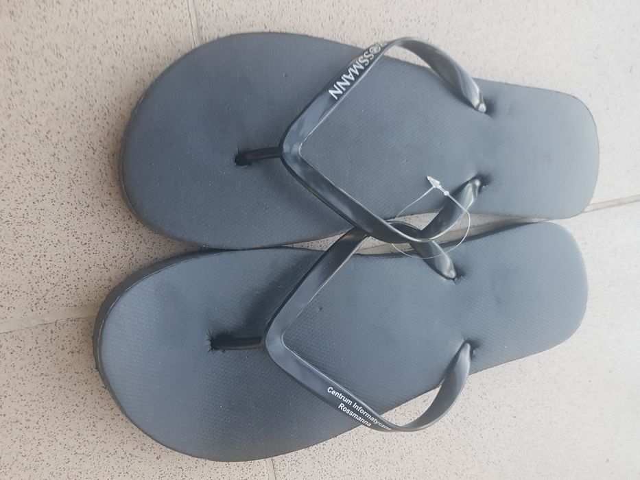 Japonki klapki z logo Rossmann. Nowe, rozm.10, dwa kolory