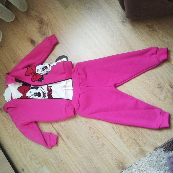 Костюм детский для девочек тройка.