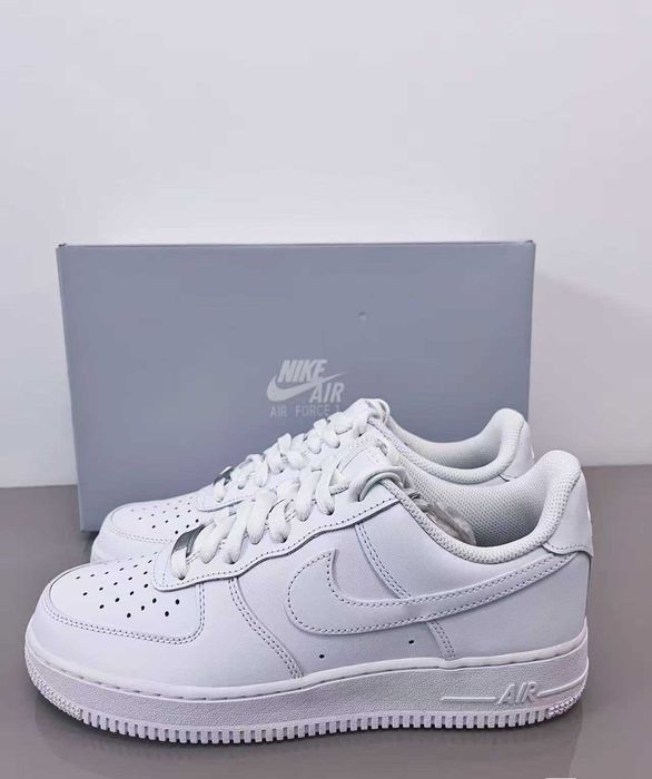 Buty meskie Mokasyny Nike_Air_Force|1_Low '07_Biały R.40