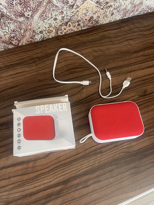 Продам Bluetooth колонку