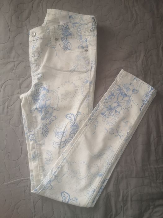 Spodnie damskie Cubus28