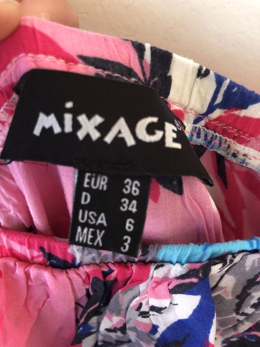 Продам сукню шорти