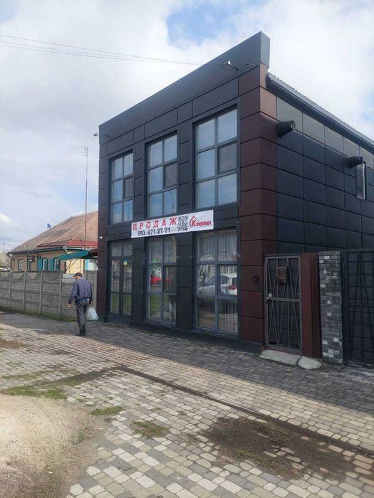 Продаж 2-х поверхової будівлі