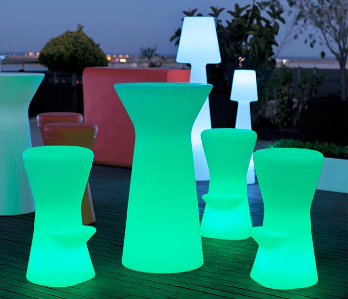 Mesas led com luz iluminadas