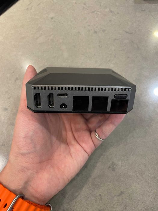 Корпус Argon ONE M.2 для Raspberry Pi 4