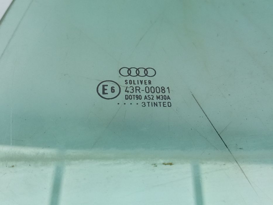 Vidro porta trás esquerdo AUDI A4 Avant (8E5, B6)