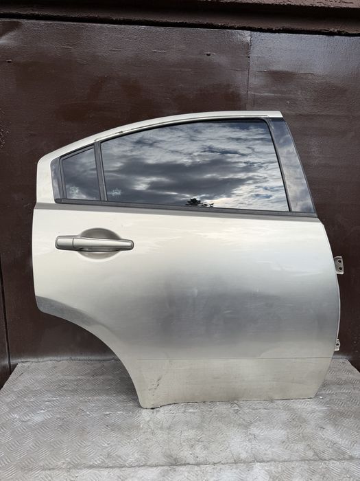 Митсубиси галант 08 год mitsubishi galant дверь зад в сборе