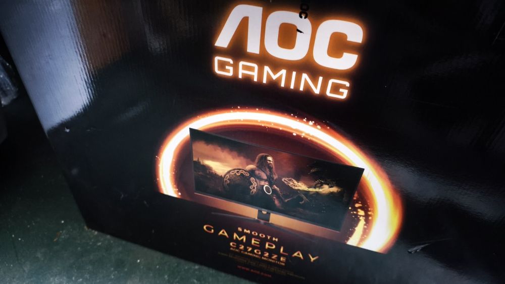 Monitor AOC C27G2ZE
