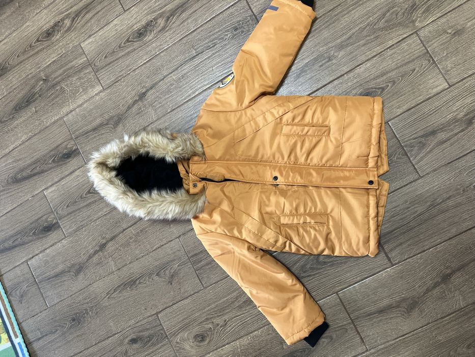 Зимова куртка на хлопчика 98 розмір