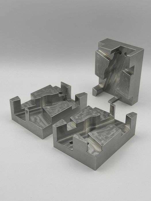 Precyzyjna obróbka CNC, Frezowanie