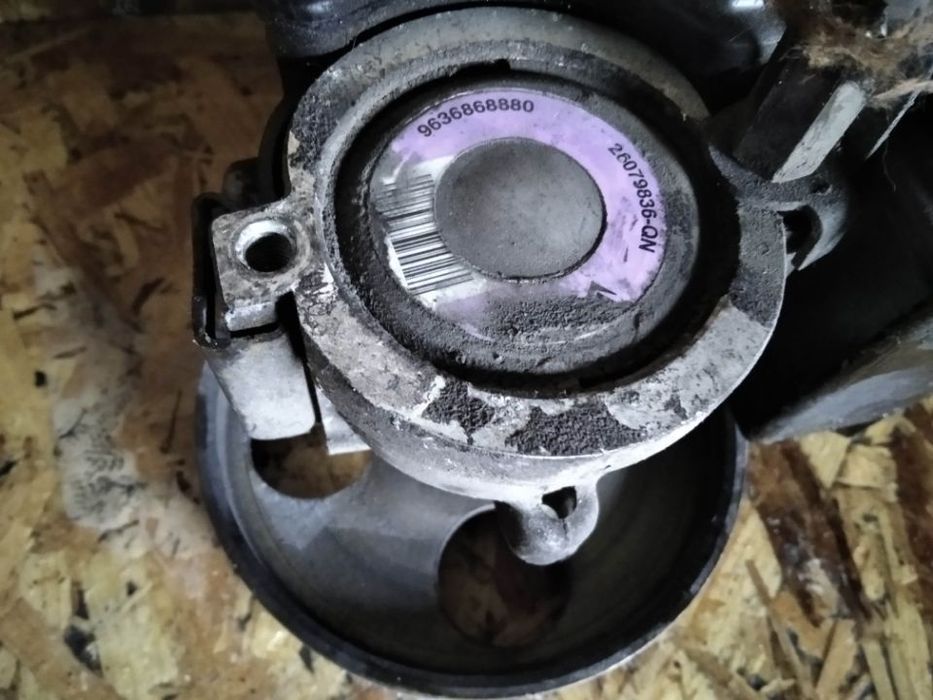 BOMBA DE DIRECÇÃO / DIREÇÃO ASSISTIDA PEUGEOT 206 1.1i 1.4i 9636868880