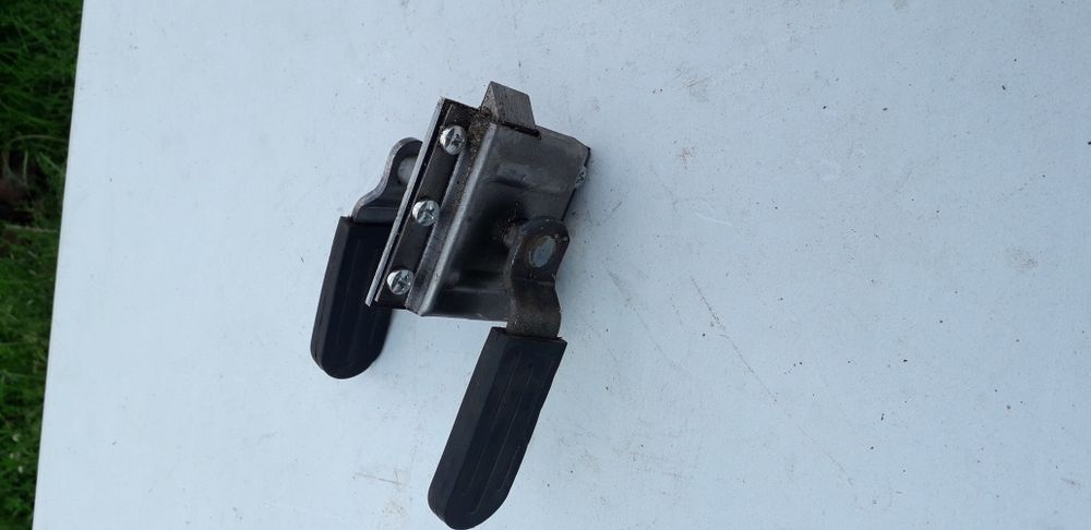 Zamek kabiny URSUS C-360 C-330 prawy lub lewy