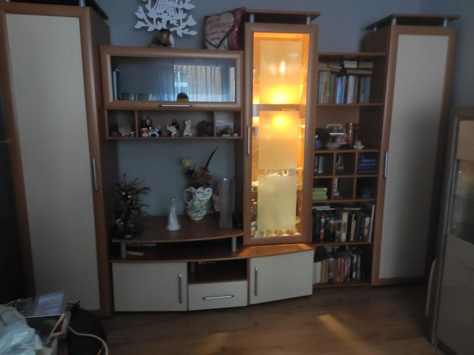 Zestaw mebli do pokoju