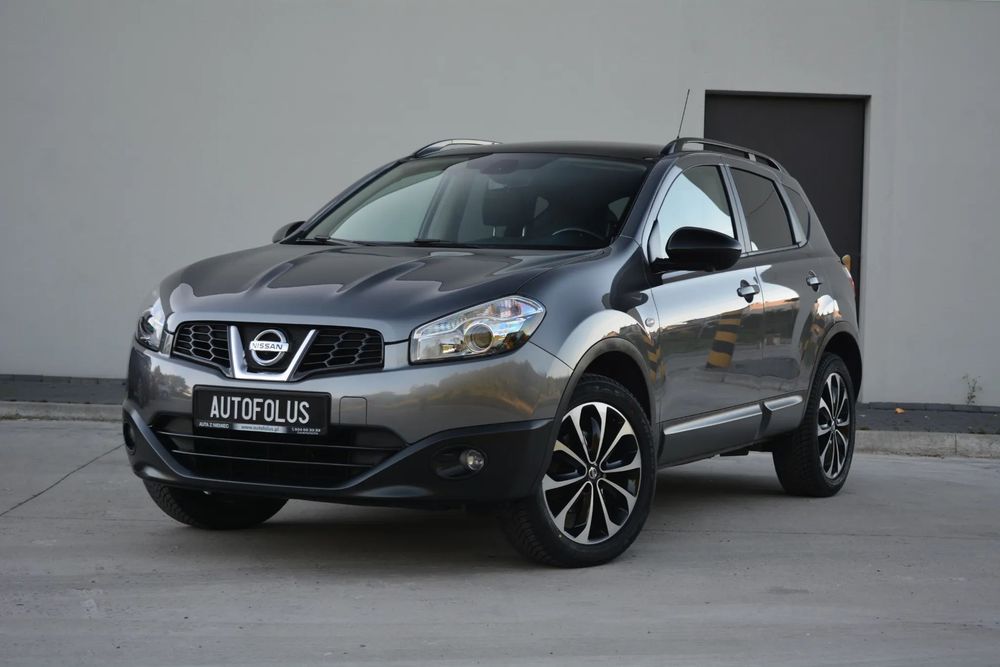 Nissan Qashqai roczna gwarancja*kamera 360' nawigacja*nowe opony*dach panoramiczny*